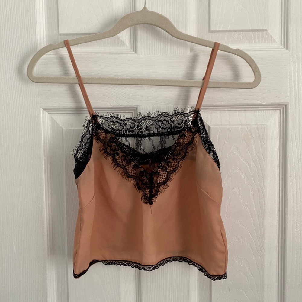 Lace appliqué tank top